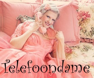 Geld verdienen met bellen? Lees hier hoe! telefoondame